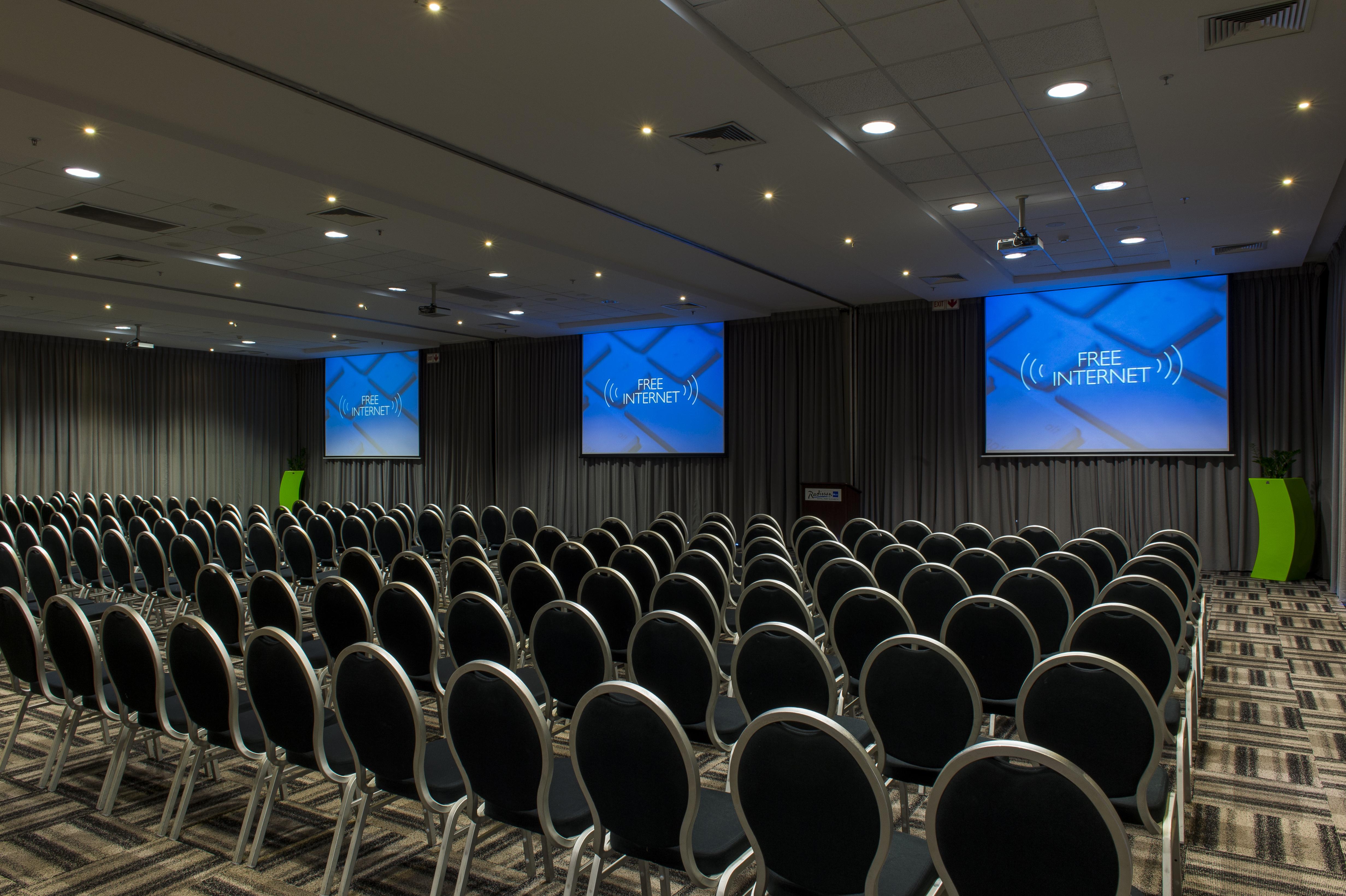 Radisson Blu Hotel, Port Elizabeth Luaran gambar The Free Planet Conference in 2016
