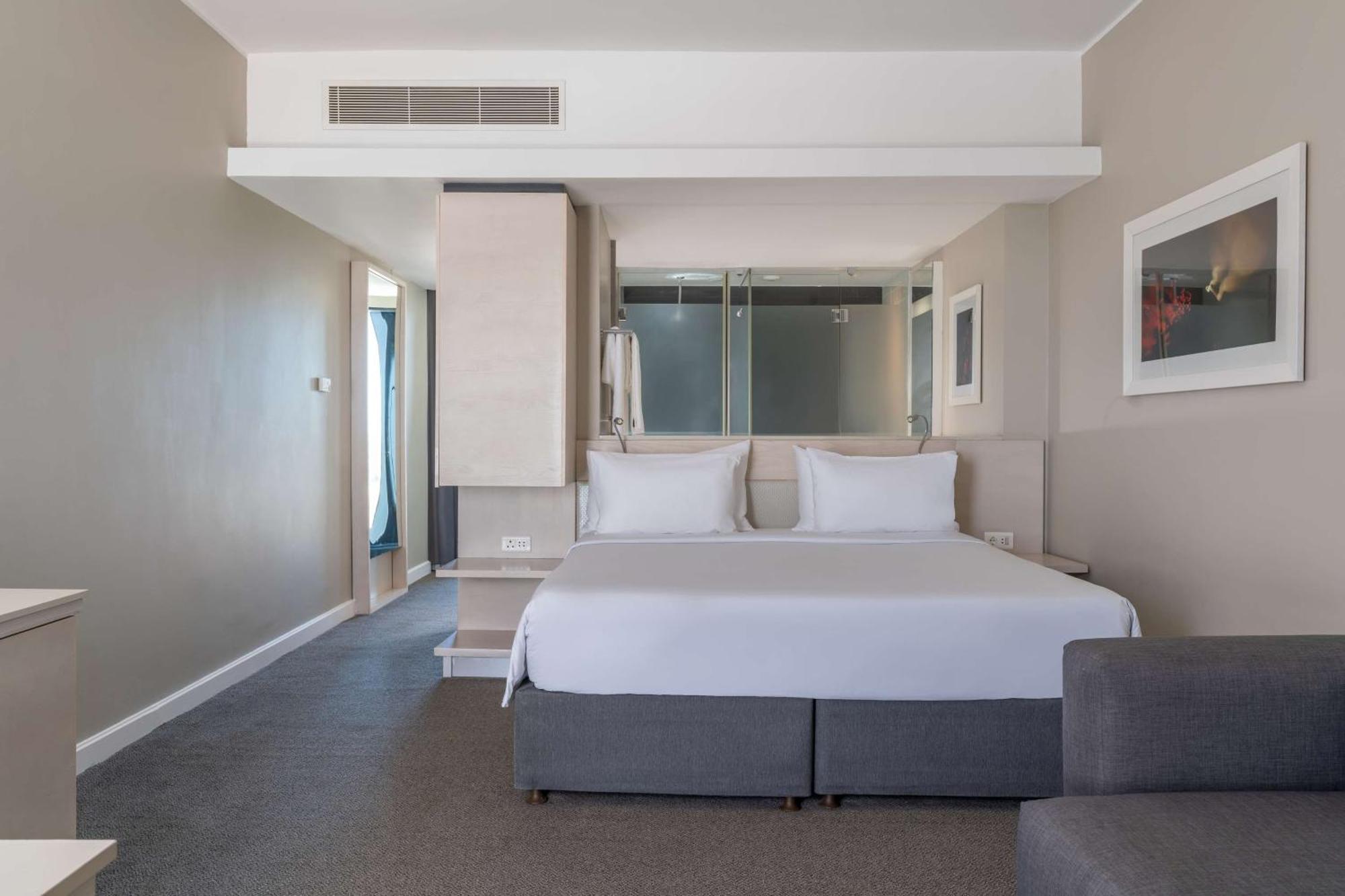 Radisson Blu Hotel, Port Elizabeth Luaran gambar A room at the hotel